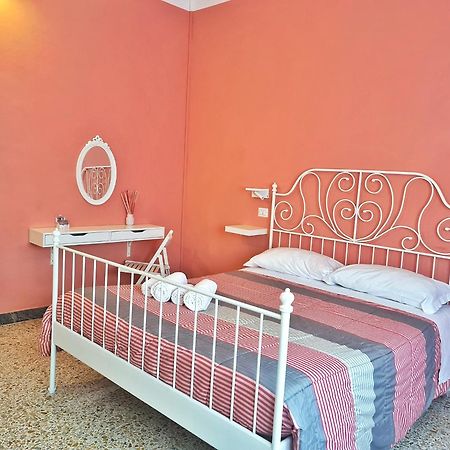 Lc Rooms Pise Extérieur photo